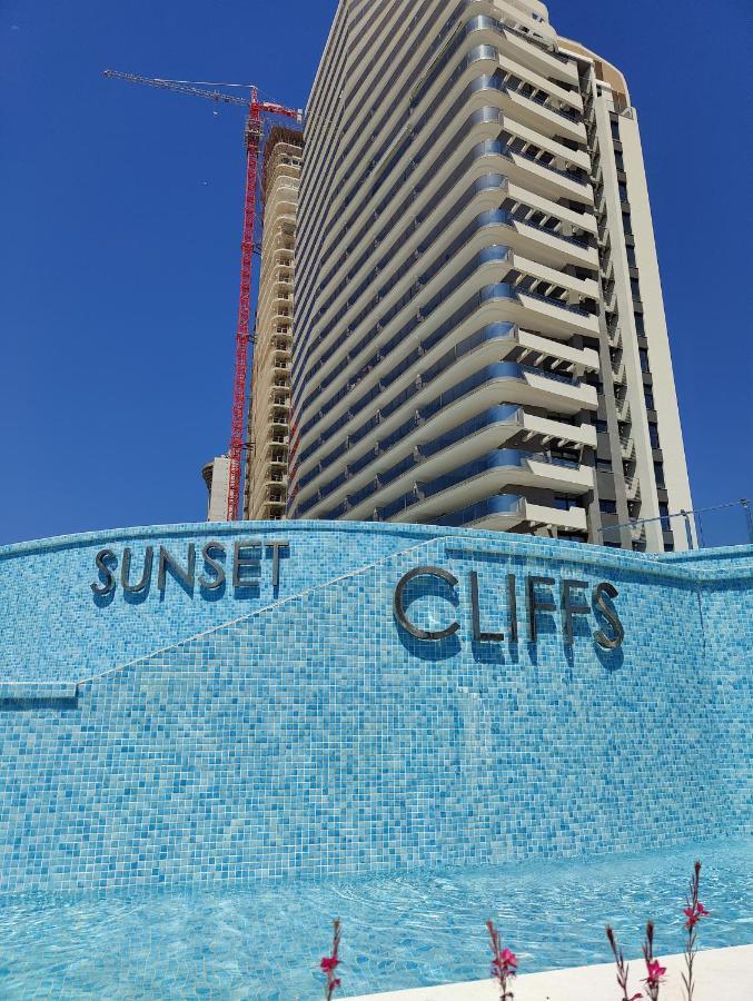 Sunset Cliffs Sea & Sky Apartments 베니돔 외부 사진