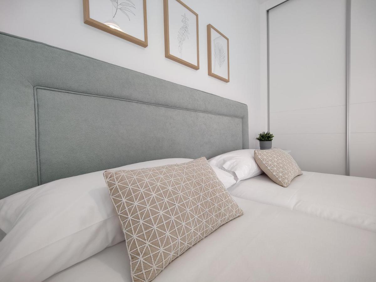 Sunset Cliffs Sea & Sky Apartments 베니돔 외부 사진